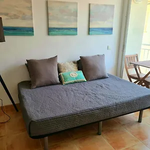 https://wunderschone-fewo-direkt-am-hafen-mit-grosser-dachterrasse.balearic-islands.net