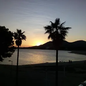 https://laura-sunbeach.balearic-islands.net